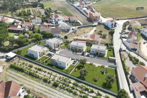 Helårsgrund i Torres Vedras, Lisbon, Torres Vedras - € 240.000 | Ref: C0364-06030 - foto 7