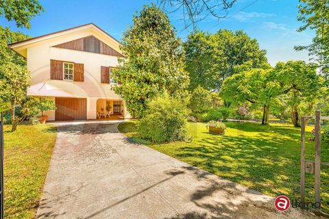 Villa a Cassino, Frosinone, Cassino - € 420.000 | Ref: AC99-149-1755 - foto 4