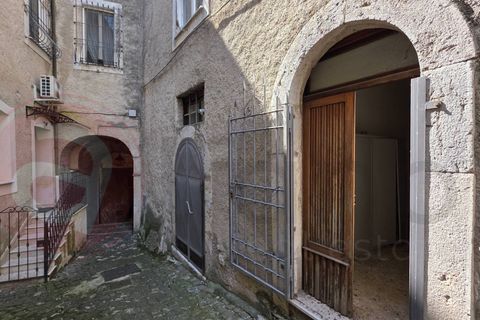 Erhvervsejendom i Arce, Frosinone, Arce - € 39.000 | Ref: AC99-149-1759 - foto 1