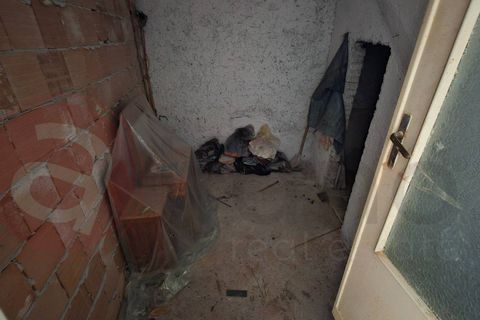 Erhvervsejendom i Arce, Frosinone, Arce - € 39.000 | Ref: AC99-149-1759 - foto 5