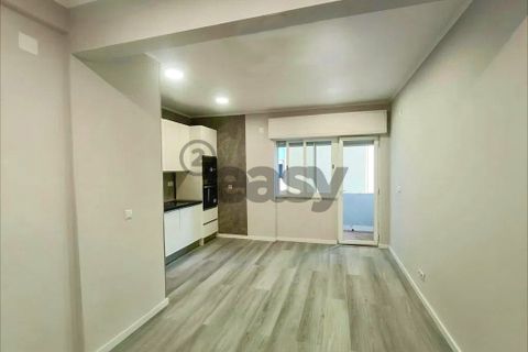 Lejlighed i Amadora, Lisbon, Amadora - € 255.000 | Ref: 381641011 - foto 5