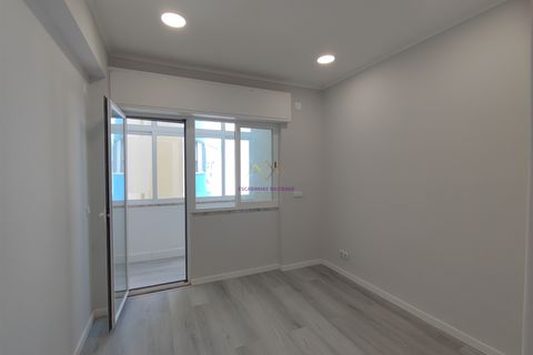Lejlighed i Amadora, Lisbon, Amadora - € 255.000 | Ref: TRI-123-26-AD - foto 16