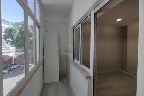 Lejlighed i Amadora, Lisbon, Amadora - € 255.000 | Ref: TRI-123-26-AD - foto 23
