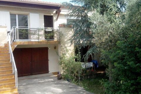 Villa a Nimes, Gard, Nimes - € 1.360/mes | Ref: 616745 - foto 2