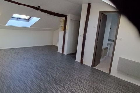Apartament a Limoges, Haute-Vienne, Limoges - € 420/mes | Ref: 880672 - foto 3