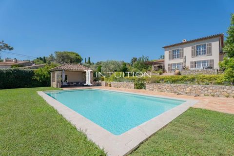 Villa i Mougins, Alpes-Maritimes, Mougins - € 3.580.000 | Ref: getkey_u_533948342 - foto 1