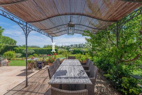 Villa i Mougins, Alpes-Maritimes, Mougins - € 3.580.000 | Ref: getkey_u_533948342 - foto 7