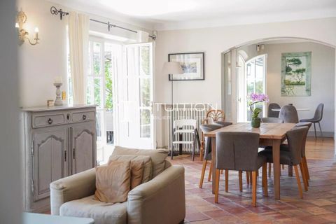 Villa i Mougins, Alpes-Maritimes, Mougins - € 3.580.000 | Ref: getkey_u_533948342 - foto 13