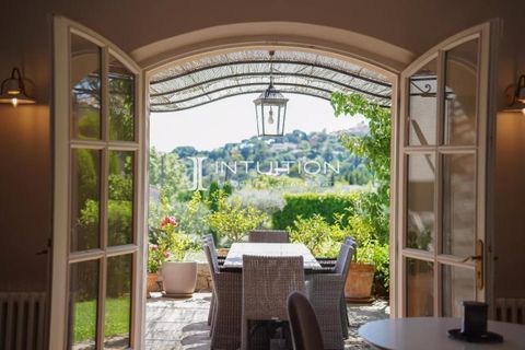 Villa i Mougins, Alpes-Maritimes, Mougins - € 3.580.000 | Ref: getkey_u_533948342 - foto 21
