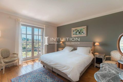 Villa i Mougins, Alpes-Maritimes, Mougins - € 3.580.000 | Ref: getkey_u_533948342 - foto 24