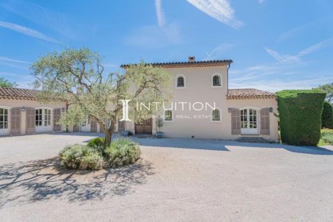 Villa i Mougins, Alpes-Maritimes, Mougins - € 3.580.000 | Ref: getkey_u_533948342 - foto 37