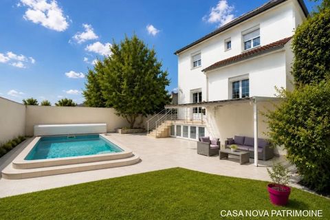 Villa i Neuilly-Plaisance, Seine-Saint-Denis, Neuilly-Plaisance - € 585.000 | Ref: getkey_u_533064221 - foto 1