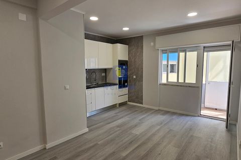 Lejlighed i Amadora, Lisbon, Amadora - € 255.000 | Ref: ALVER-216761 - foto 1