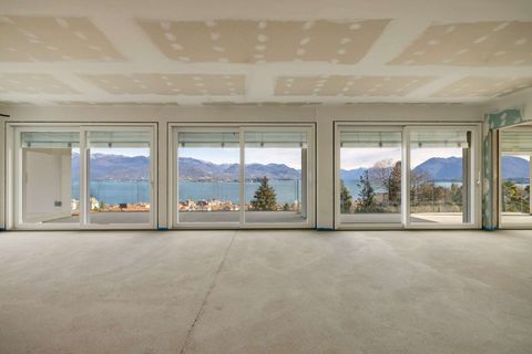 Villa i Stresa, Verbano Cusio Ossola, Stresa - € 2.360.000 | Ref: W-046XUV-1366940 - foto 10
