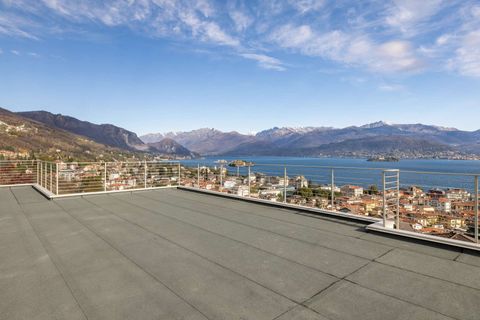 Villa i Stresa, Verbano Cusio Ossola, Stresa - € 2.360.000 | Ref: W-046XUV-1366940 - foto 13
