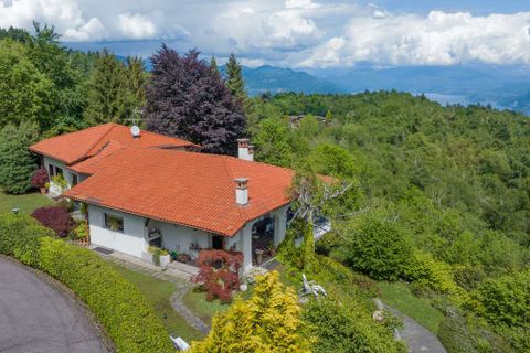 Villa i Gignese, Verbano Cusio Ossola, Gignese - € 1.870.000 | Ref: W-049HGC-1366986 - foto 26