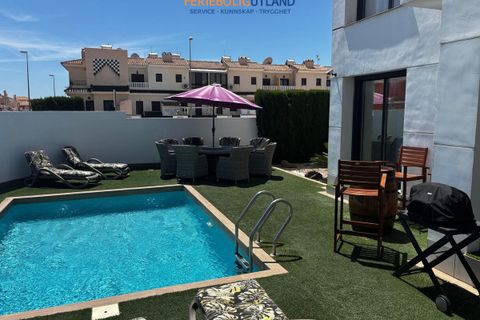 Villa en Ciudad Quesada, Alicante, Ciudad Quesada - € 525.000 | Ref: FBU22102 - photo 2