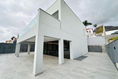 Villa i Adeje, Tenerife, Adeje - € 1.800.000 | Ref: LUX0011 - foto 5