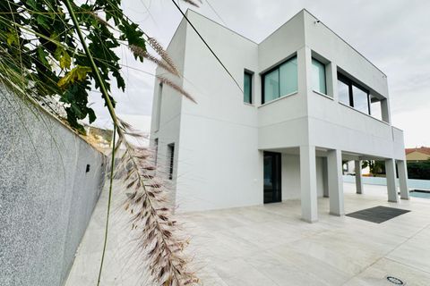 Villa i Adeje, Tenerife, Adeje - € 1.800.000 | Ref: LUX0011 - foto 11