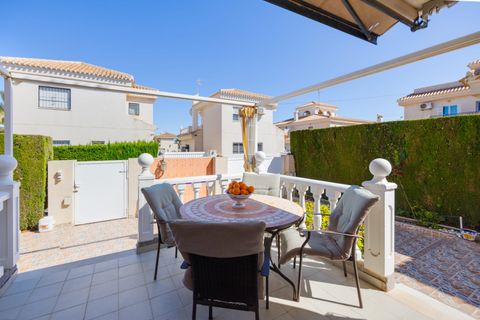 Villa i Playa Flamenca, Alicante, Playa Flamenca - € 395.000 | Ref: 13911 - foto 4