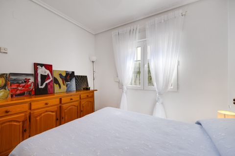 Villa i Playa Flamenca, Alicante, Playa Flamenca - € 395.000 | Ref: 13911 - foto 12