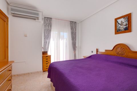 Villa i Playa Flamenca, Alicante, Playa Flamenca - € 395.000 | Ref: 13911 - foto 15
