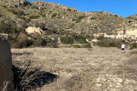 Terra em Sorbas, Almeria, Sorbas - € 49.000 | Ref: LANCariatiz - foto 1