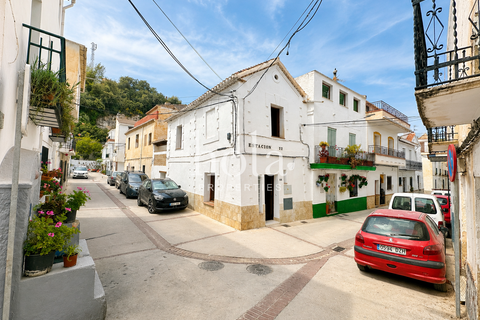 Byhus i Albunuelas, Granada, Albunuelas - € 110.000 | Ref: LLW-Casa Ritmo - foto 1