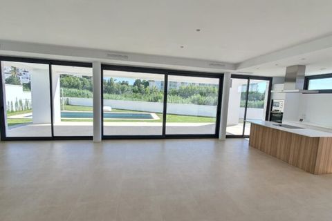 Villa i Manilva, Malaga, Manilva - € 1.065.000 | Ref: 41095920-01 - foto 6