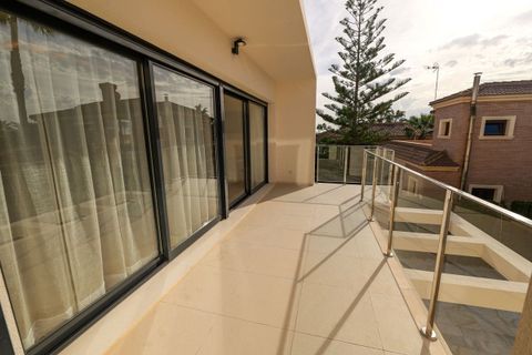 Villa i Torrevieja, Alicante, Torrevieja - € 1.630.000 | Ref: 44044309-01 - foto 4
