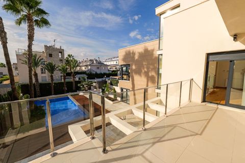 Villa i Torrevieja, Alicante, Torrevieja - € 1.630.000 | Ref: 44044309-01 - foto 5
