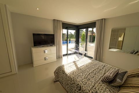 Villa i Torrevieja, Alicante, Torrevieja - € 1.630.000 | Ref: 44044309-01 - foto 16