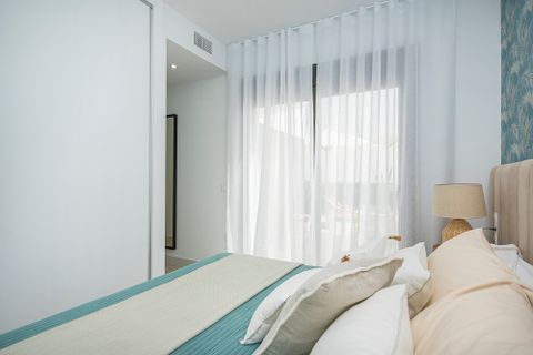 Rækkehus i Torrevieja, Alicante, Torrevieja - € 539.000 | Ref: 27814493-01 - foto 19