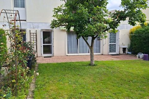 Villa i Le Mans, Sarthe, Le Mans - € 122.000 | Ref: 001/1674 - foto 1