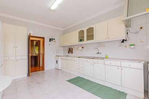Villa i Loures, Lisbon, Loures - € 550.000 | Ref: C0440-00638 - foto 2