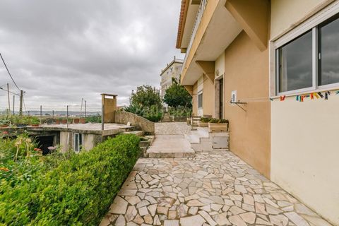 Villa i Loures, Lisbon, Loures - € 550.000 | Ref: C0440-00638 - foto 10