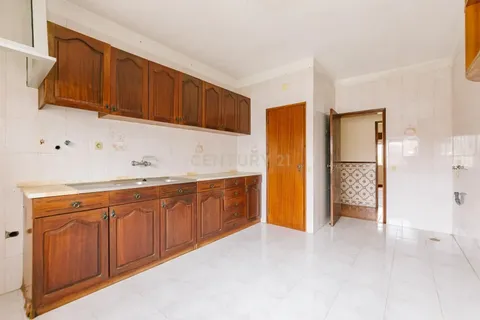 Villa i Loures, Lisbon, Loures - € 550.000 | Ref: C0440-00638 - foto 13