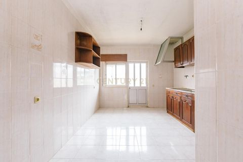 Villa i Loures, Lisbon, Loures - € 550.000 | Ref: C0440-00638 - foto 15