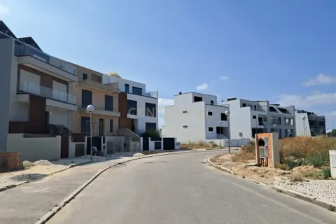 Helårsgrund i Alcochete, Setubal, Alcochete - € 165.000 | Ref: C0440-00919 - foto 5