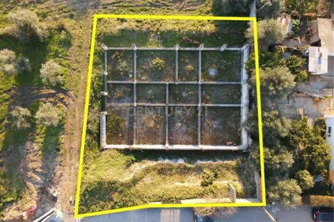 Helårsgrund i Lousa, Coimbra, Lousa - € 85.000 | Ref: C0289-00943 - foto 1