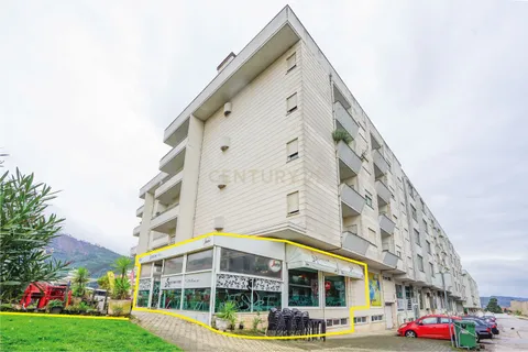 Erhvervsejendom i Lousa, Coimbra, Lousa - € 400.000 | Ref: C0289-01383 - foto 1