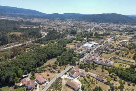 Helårsgrund i Miranda do Corvo, Coimbra, Miranda do Corvo - € 85.000 | Ref: C0289-01790 - foto 3