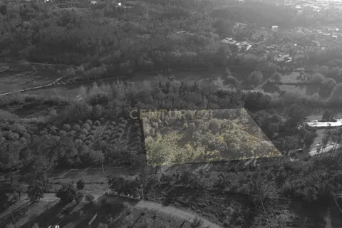 Helårsgrund i Miranda do Corvo, Coimbra, Miranda do Corvo - € 43.000 | Ref: C0289-01657 - foto 1