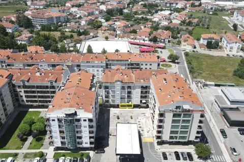 Erhvervsejendom i Lousa, Coimbra, Lousa - € 92.000 | Ref: C0289-01904 - foto 1