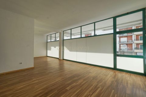 Erhvervsejendom i Lousa, Coimbra, Lousa - € 92.000 | Ref: C0289-01904 - foto 11