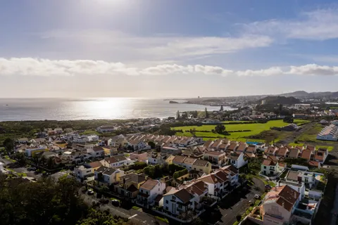 Villa a Ponta Delgada, Sao Miguel, Ponta Delgada - € 750.000 | Ref: C0519-00203 - foto 4