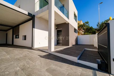 Villa a Ponta Delgada, Sao Miguel, Ponta Delgada - € 750.000 | Ref: C0519-00203 - foto 5