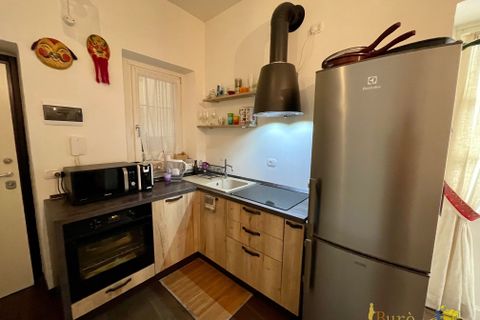 Apartament a Parma, Parma, Parma - € 650/mes | Ref: BU489 - foto 2