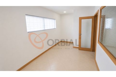 L'establiment comercial a Albufeira, Faro, Albufeira - € 2.200/mes | Ref: 4495 - foto 4