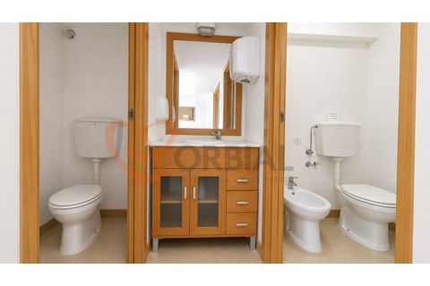 L'establiment comercial a Albufeira, Faro, Albufeira - € 2.200/mes | Ref: 4495 - foto 9